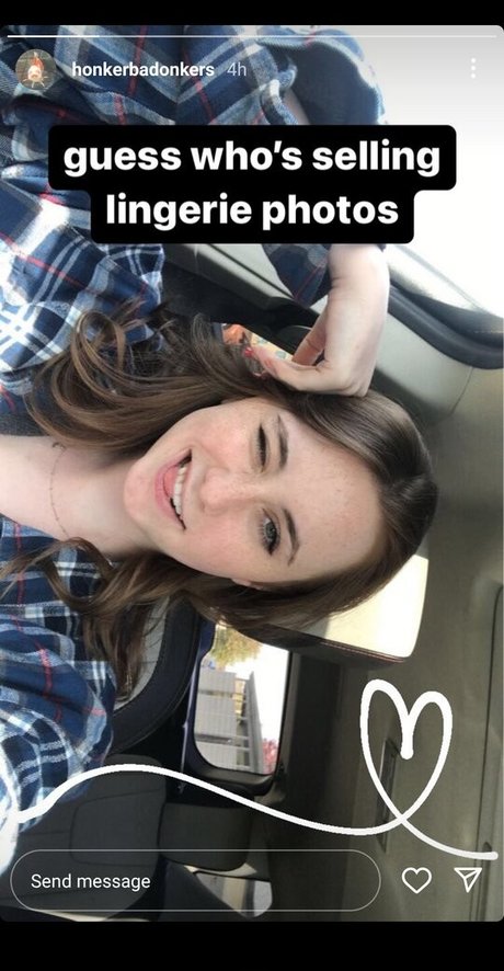 Katiebuggyboo beautiful model picture