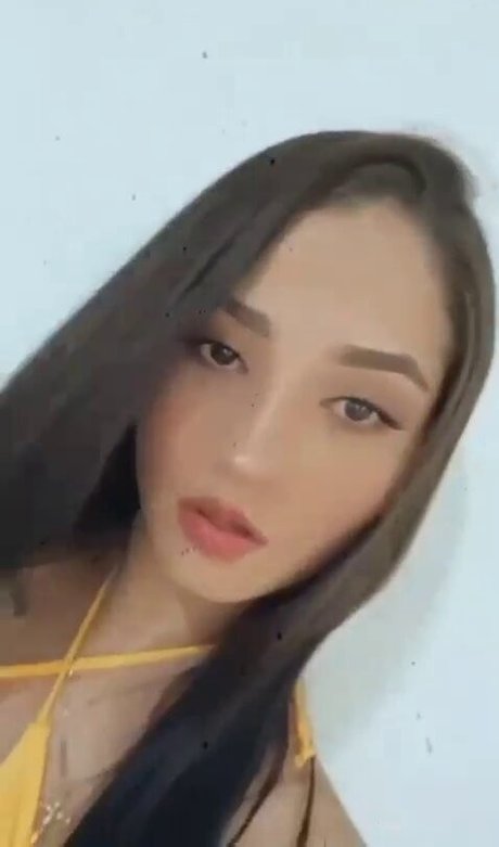 Angie Carmona model nice photo