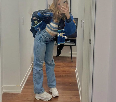 Teagan Croft porn actress photos