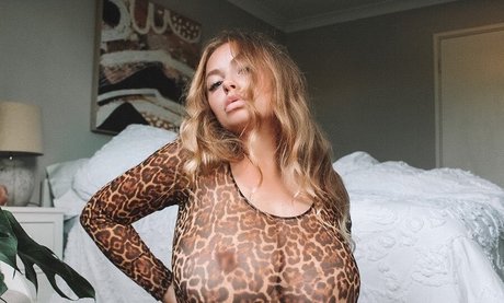 Madison Mclachlan star naked images