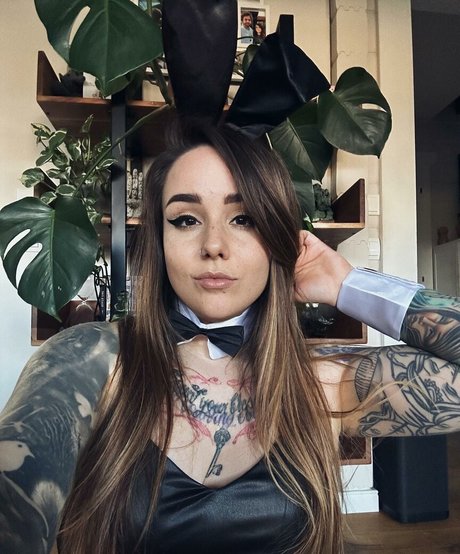 Missrage hd pornstar image