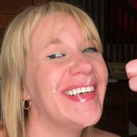 mylemoncakes naked star pic