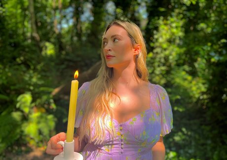 Blissful Whisper ASMR pornographic model pic