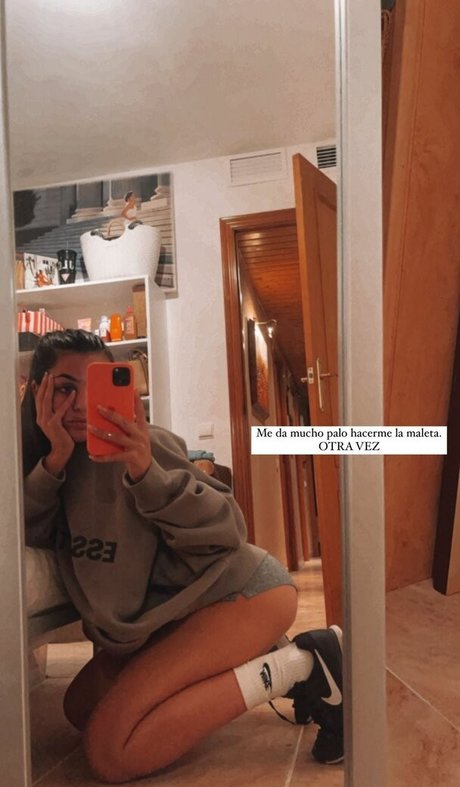 Anabel Hernandez naked model pic