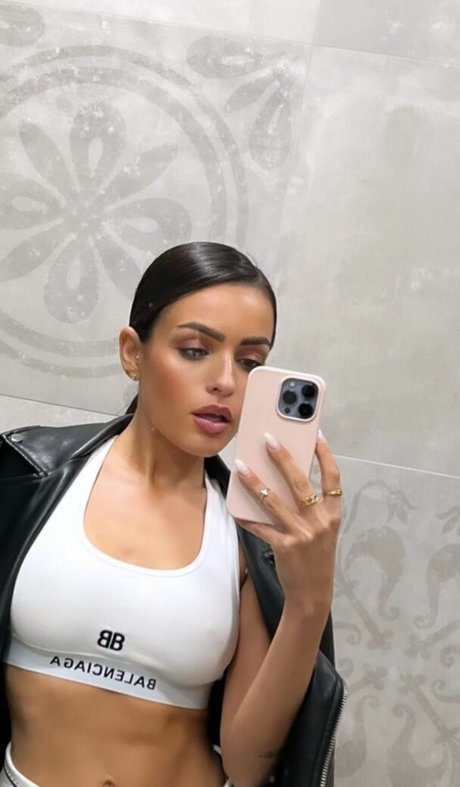 Anabel Hernandez pornstar beautiful gallery