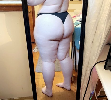 damned female model art img