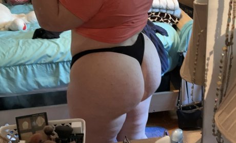 damned female exclusive model archive