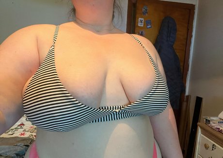 damned female model beautiful images