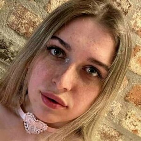 nancysweety model nice photo