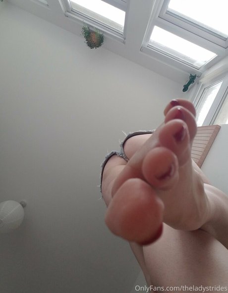 giantessgingerofficial Profile pic