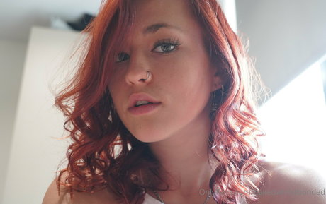 Bakedwhilstbonded model xxx photos