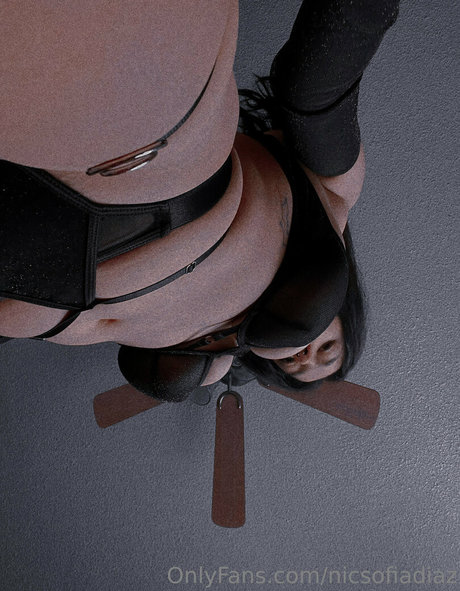 Nicsofiadiaz nude star img