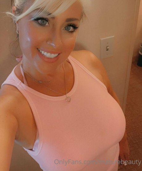 fat black onlyfans pornos images