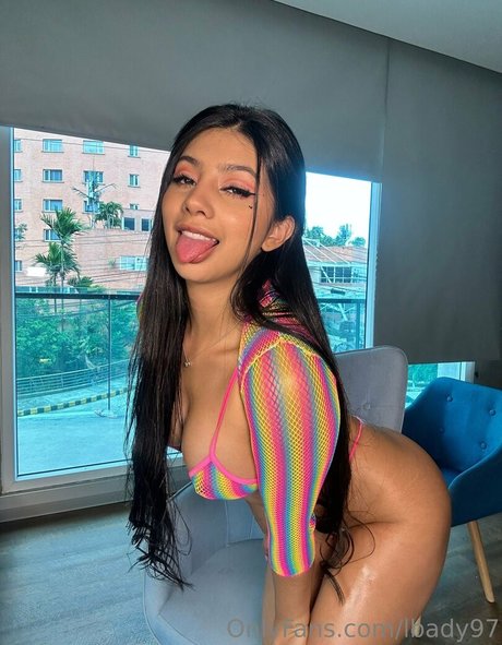 lbady97 naked model images