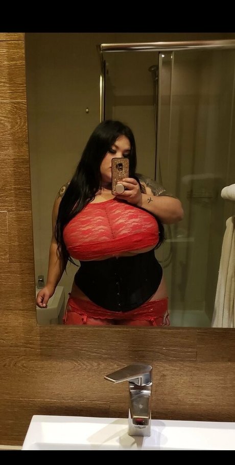 natyy bbw pretty pornstar galleries