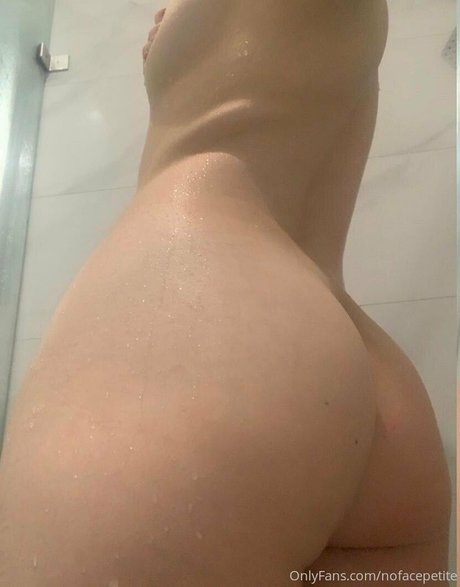 Nofacepetite model exclusive image