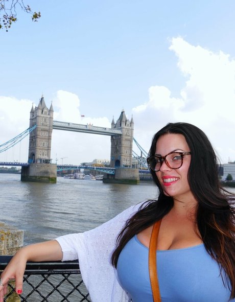 Kinsey Osborn porn actress archive