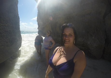 Kinsey Osborn model pornographic galleries