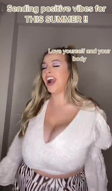 Amber Rose Brightman pornstar xxx archive