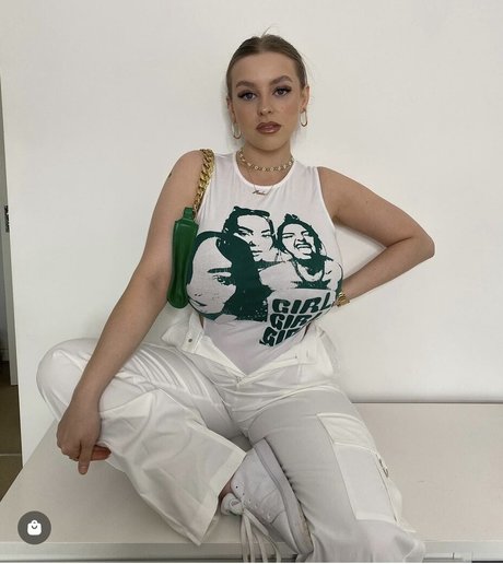 Amber Rose Brightman sex pornstar gallery