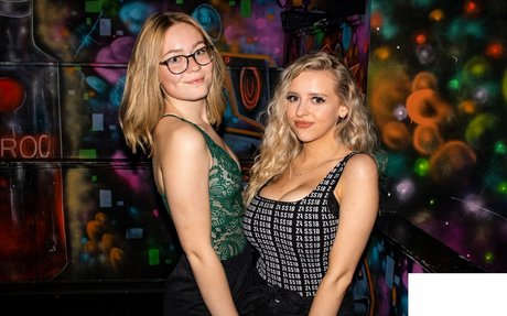 Amber Rose Brightman art actress gallery