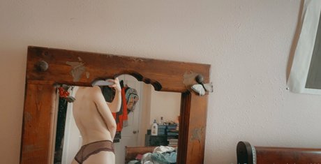 scarlethartt444 model exclusive photos