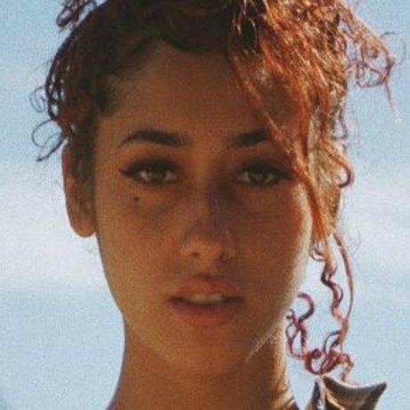 itsmekiraperez pornstar pretty photos