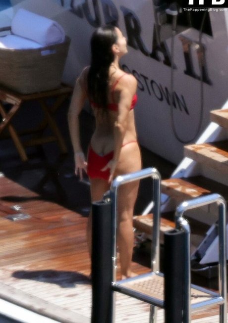 Buttcracks star high quality pictures