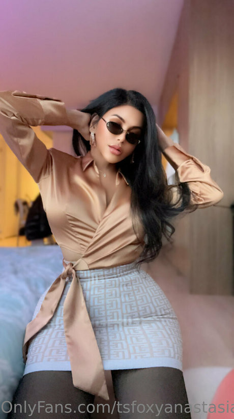 tsfoxyanastasia exclusive model pics