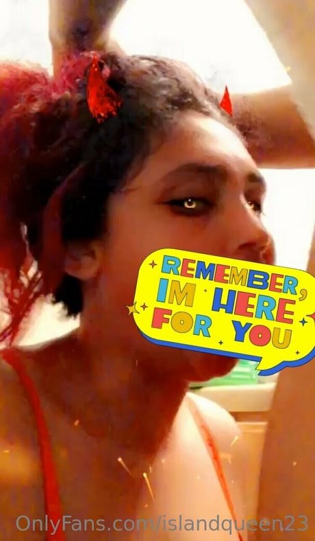 islandqueen23 naked model archive