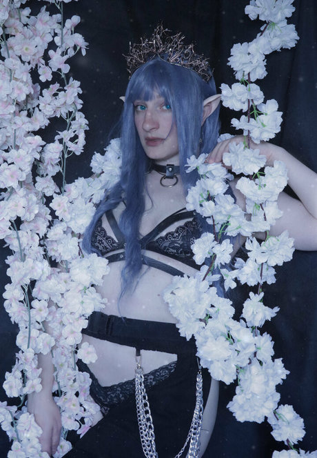 brittanysimon nude star photos