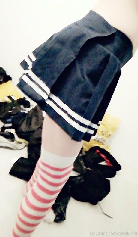 emster6969 erotic actress picture