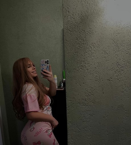 Lilxstasia adult star picture