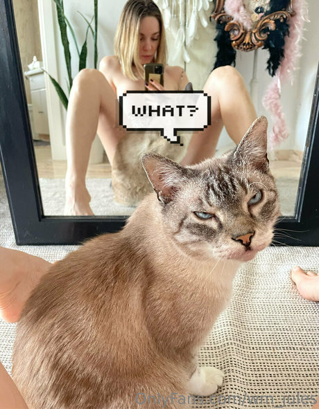 wm jules hot star photo