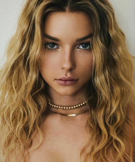 Madi Teeuws pornographic actress images