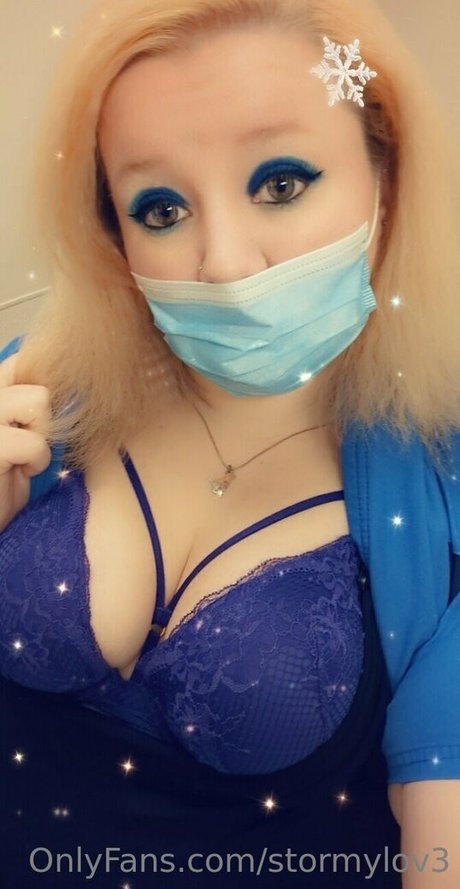 stormylov3 model hd pictures