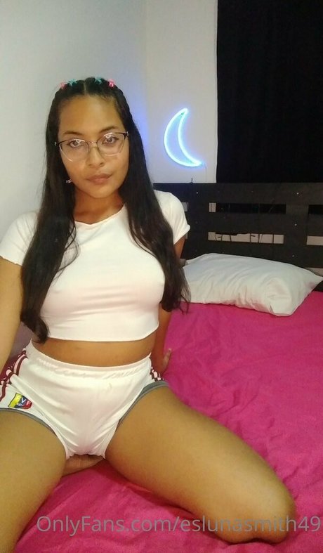 eslunasmith49 exclusive pornstar img