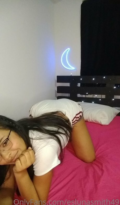 eslunasmith49 sex star pics