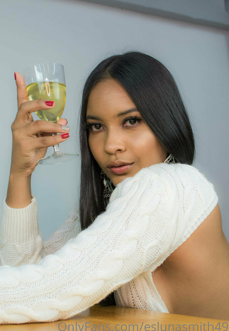 eslunasmith49 pornstar hot img