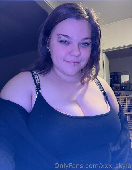 onlyskyyla star nudes img