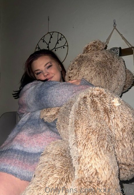 onlyskyyla high quality pornstar img