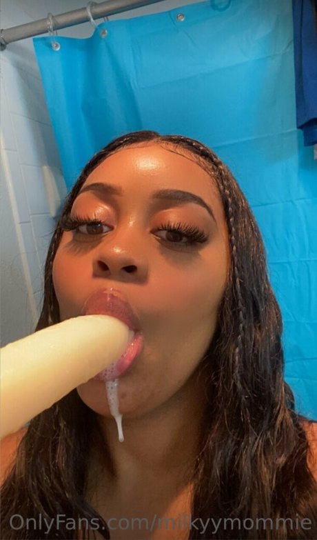 Iamdomtease star adult photo