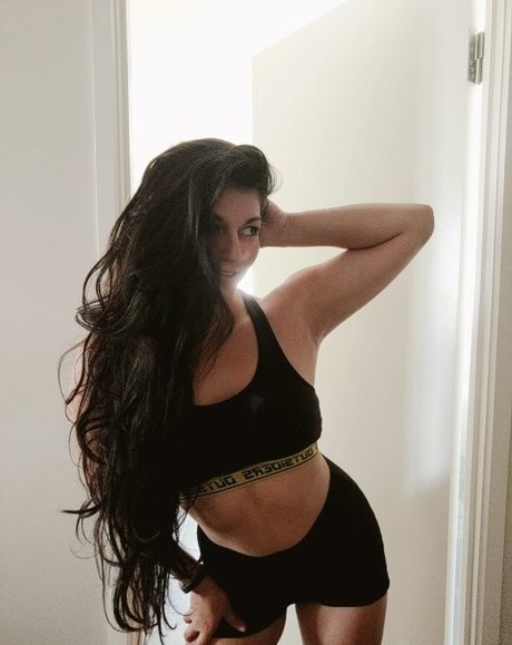 Jajutsu nice model pic