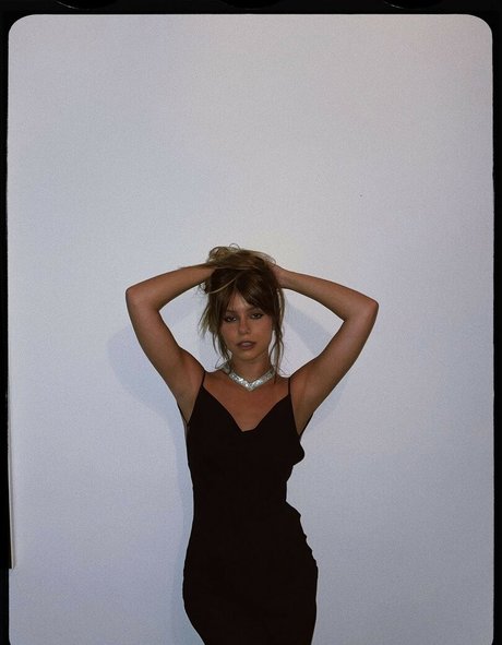 Clarissa Muller xxx model archive