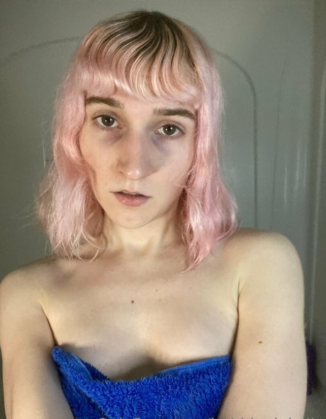 Bubblepinkelle high quality pornstar pic