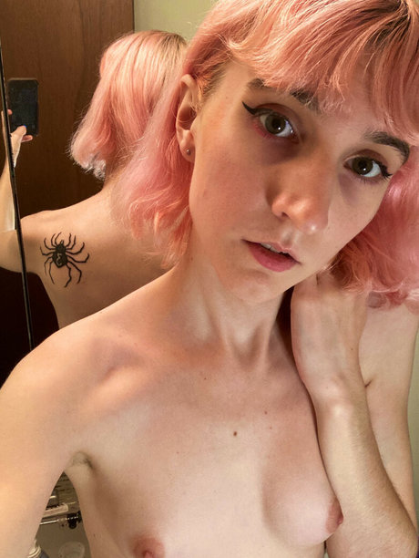 Bubblepinkelle sexy actress galleries