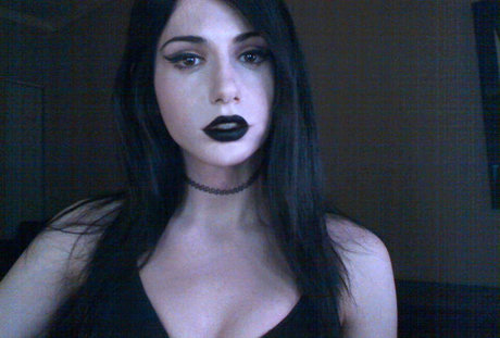 Kalindra Chan hd pornstar photos