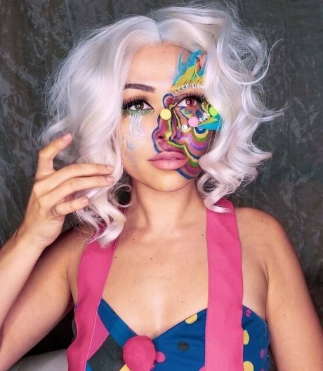 Pinksaltmoon model nudes pics