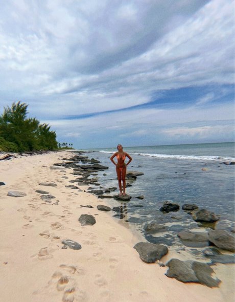 Abby Busick pornstar hd gallery