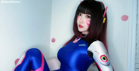 MissWarmJ model best photo